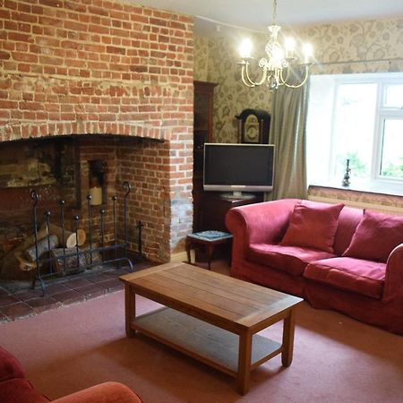 At The Farmhouse Hunters Hall Hotel Dereham ภายนอก รูปภาพ