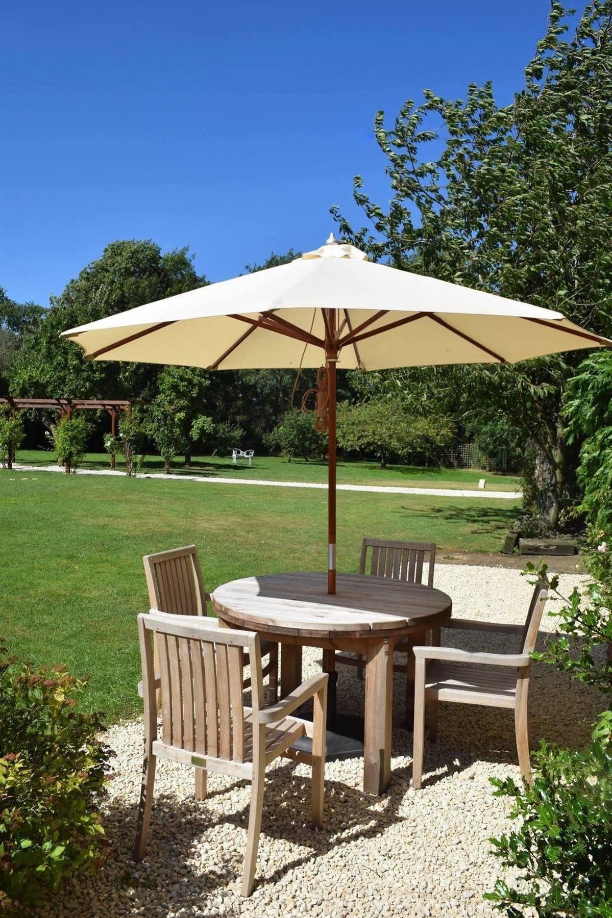 At The Farmhouse Hunters Hall Hotel Dereham ภายนอก รูปภาพ